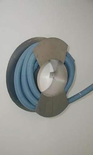 Suporte para mangueira em aço inox Suporte para mangueira em aço inox